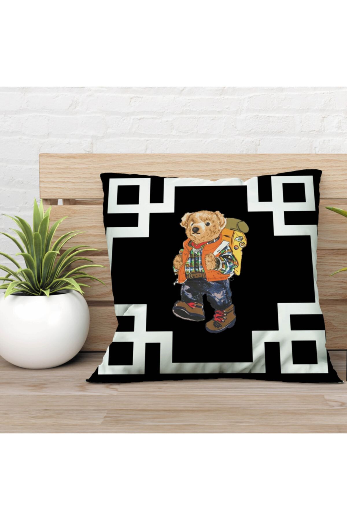 Özel Tasarım Çift Taraflı Teddy Bear 43x43 Kırlent Kılıfı