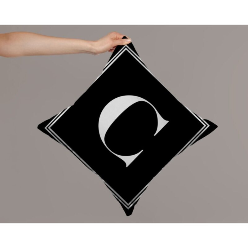 Harfli Kırlent Yastık Kılıfı C Harfi - 43x43 Cm