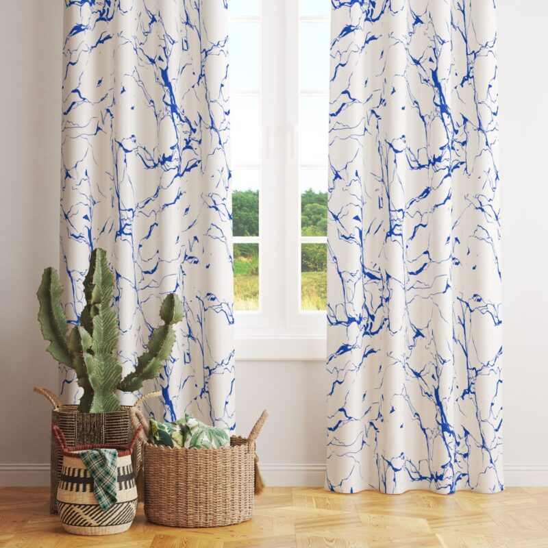 Beyaz Üzerine Mavi Abstrakt Desenli Fon Perde – Zarif ve Özgün Tasarım 140x260 CM Tek Kanat