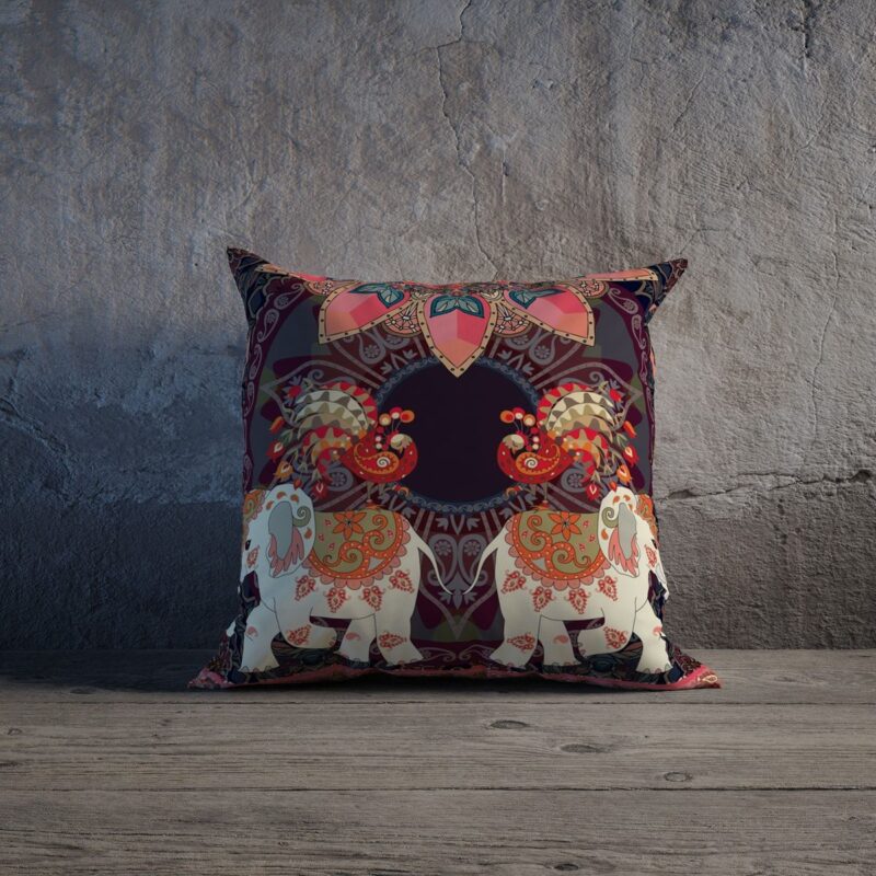 Etnik Fil Desenli Özel Tasarım Çift Taraflı Baskılı Kırlent Kılıfı