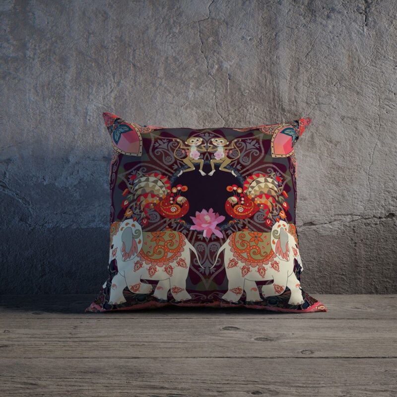 Etnik Fil Desenli Özel Tasarım Çift Taraflı Baskılı Kırlent Kılıfı